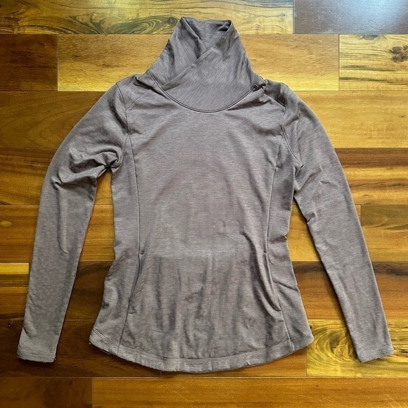 Calia by Carrie Underwood Pink Cheetah Sweater - Picture 1 of 9